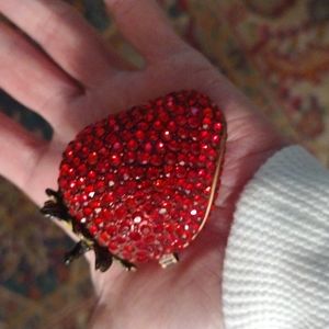 Rhinestones strawberry